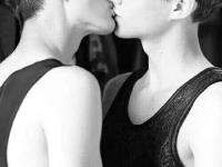 ���뱱δ��ר��